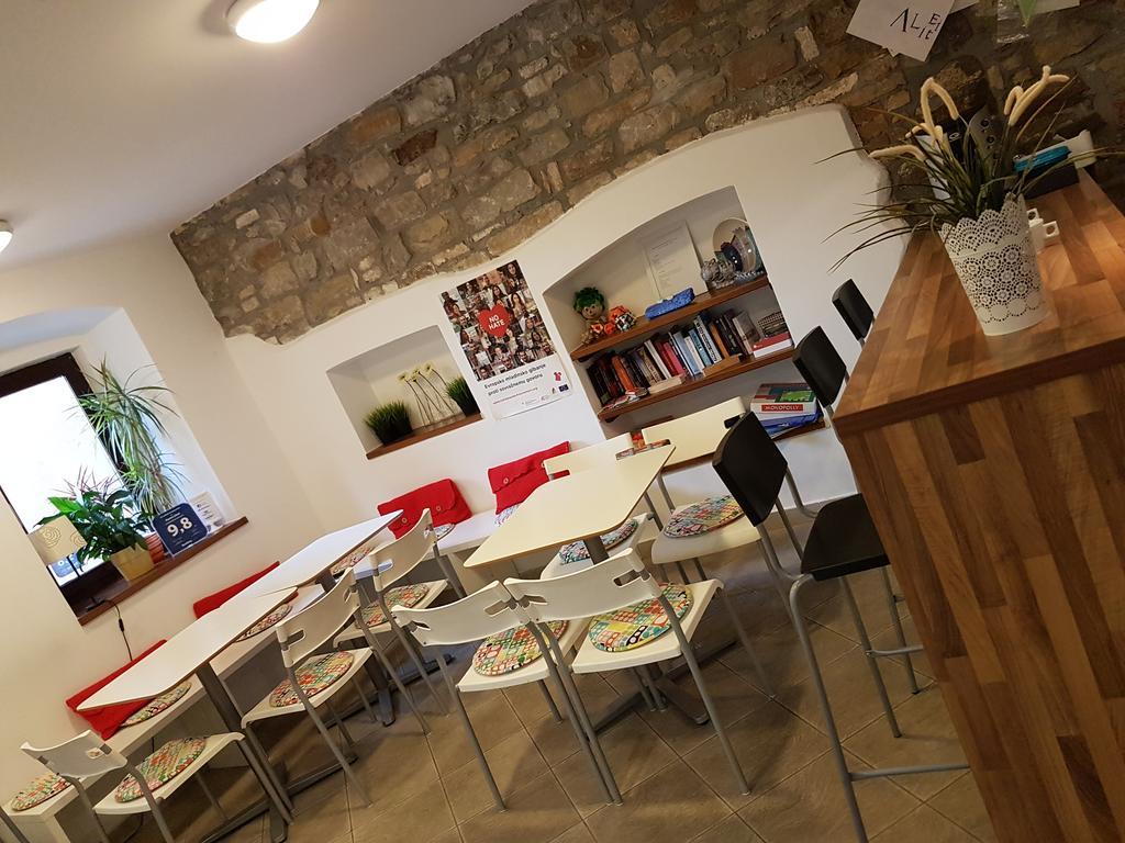 Hostel Alieti Izola Buitenkant foto