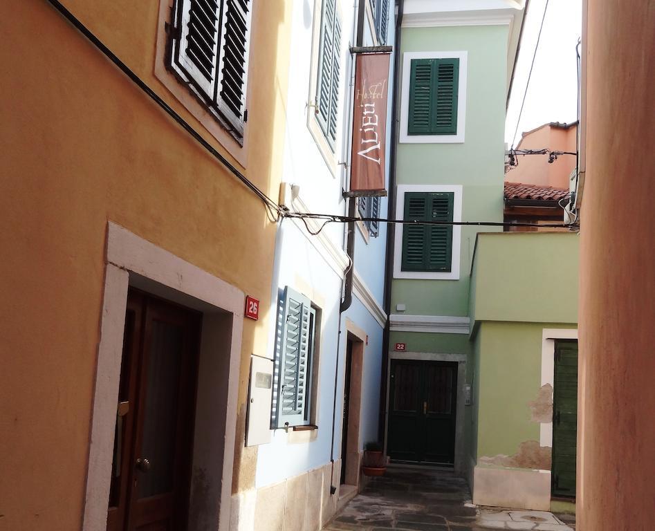 Hostel Alieti Izola Buitenkant foto