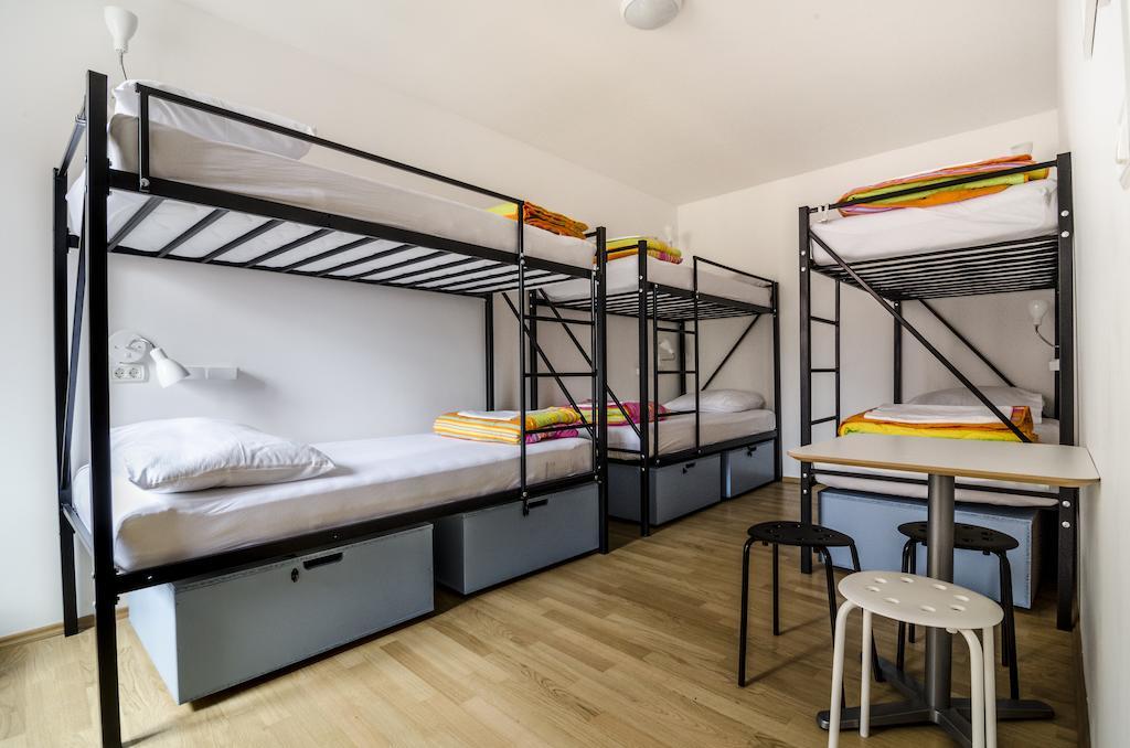 Hostel Alieti Izola Kamer foto
