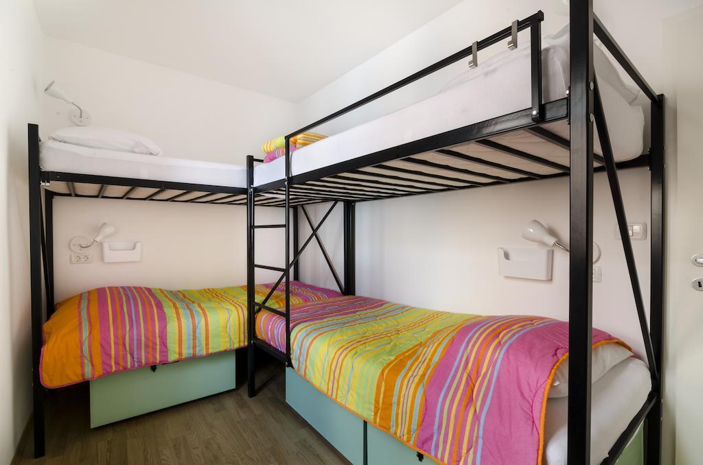 Hostel Alieti Izola Kamer foto