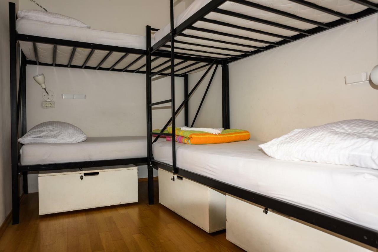 Hostel Alieti Izola Buitenkant foto
