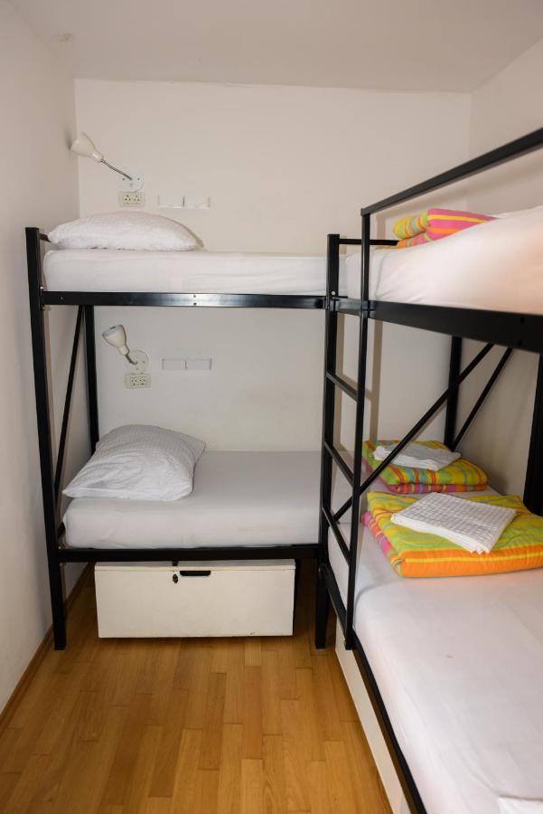 Hostel Alieti Izola Buitenkant foto